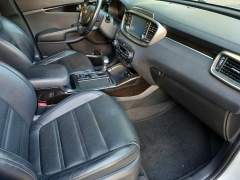 KIA SORENTO EX 3.5 V6 GASOLINA 7 LUGARES AUTOMÁTICA TODAS AS REVISÕES NA CONCESIONÁRIA ANO 2020 COM APENAS 70.300 Km imagem 9