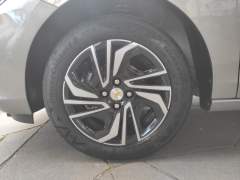 CHEVROLET ONIX LT 1.0 MANUAL ÚNICO DONO NA GARANTIA DE FÁBRICA ANO 2025 COM APENAS 6.600 Km imagem 14