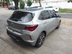 CHEVROLET ONIX LT 1.0 MANUAL ÚNICO DONO NA GARANTIA DE FÁBRICA ANO 2025 COM APENAS 6.600 Km imagem 7