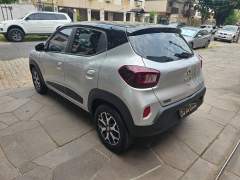 KWID INTENSE BICOLOR 2023, COM APENAS 1.880 KM, EXCELENTE ESTADO imagem 5 KWID INTENSE BICOLOR 2023, COM APENAS 1.880 KM, EXCELENTE ESTADO imagem 5