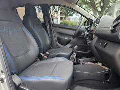 KWID INTENSE BICOLOR 2023, COM APENAS 1.880 KM, EXCELENTE ESTADO imagem 11 KWID INTENSE BICOLOR 2023, COM APENAS 1.880 KM, EXCELENTE ESTADO imagem 11