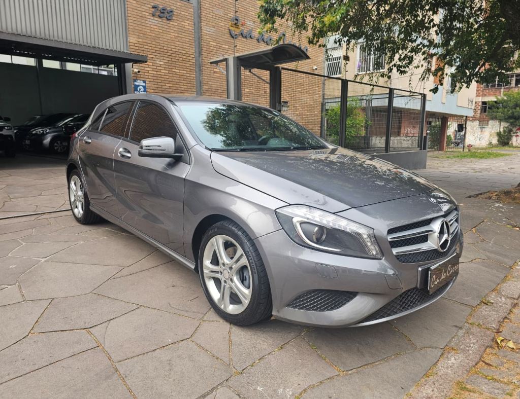 A200 URBAN 2013, COM APENAS 63.000 KM, SEGUNDO DONO, EM IMPECÁVEL ESTADO