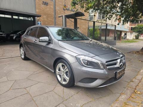 A200 URBAN 2013, COM APENAS 63.000 KM, SEGUNDO DONO, EM IMPECÁVEL ESTADO