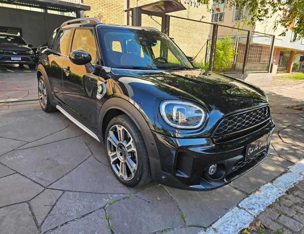 MINI COUNTRYMAN S E ALL4 TOP 2024, HÍBRIDO, APENAS 26.000 KM, EM IMPECÁVEL ESTADO
