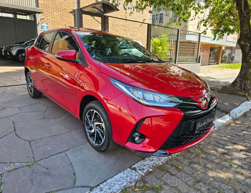 YARIS XLS CVT 2023, COM APENAS 38.000 KM, TOP DE LINHA, IPVA 2026 PAGO