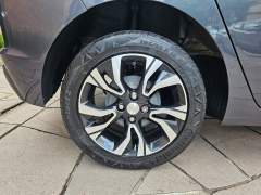 ONIX PREMIER 2 1.0 TURBO 2024, COM APENAS 28.000 KM, TODAS REVISÕES EM CONCESSIONÁRIA, NA GARANTIA DE FÁBRICA imagem 17