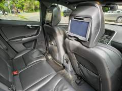 VOLVO XC 60 T5 R-DESIGN BAIXA KM PNEUS NOVOS IPVA 2026 PAGO imagem 10