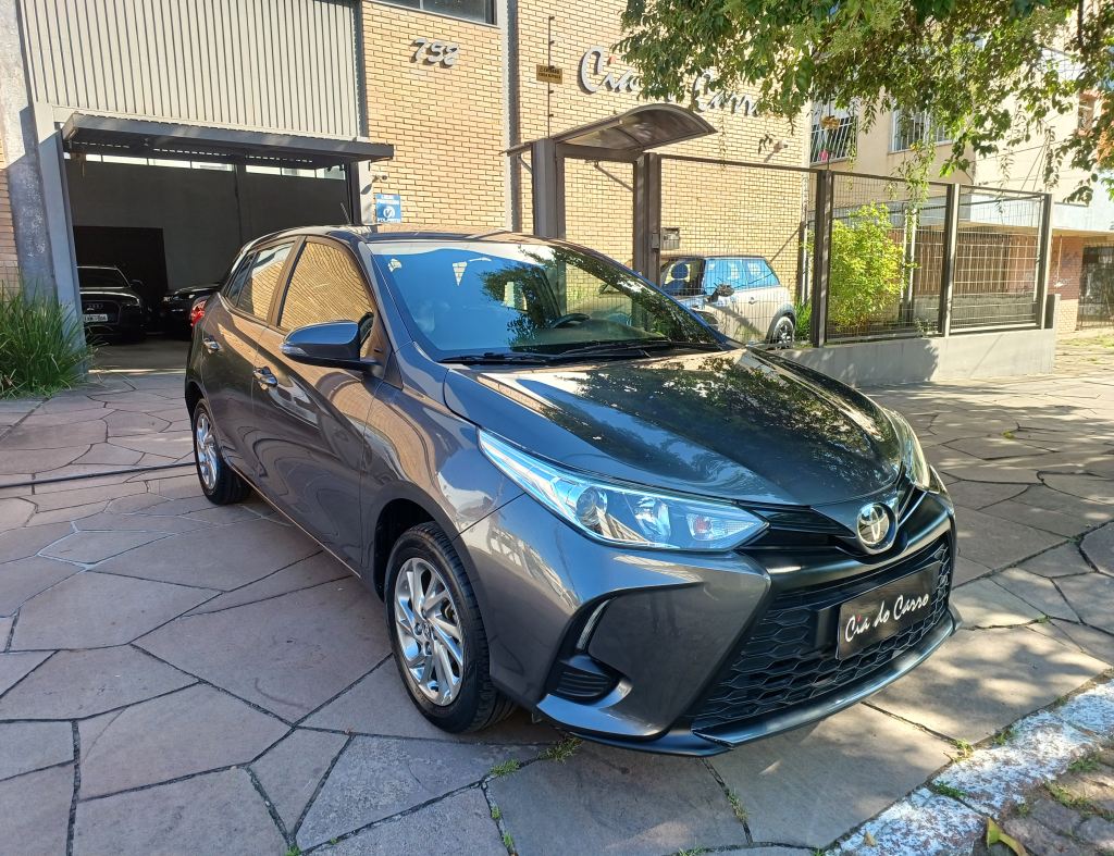 YARIS HATCH 1.5 FLEX XS CONNECT AUT. MULTIDRIVE, IPVA 2026 PAGO, ÚNICA DONA, IGUAL Á 0 KM