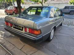 MERCEDES BENZ 190 E 1993, 6 cilindros, em ótimo estado imagem 7