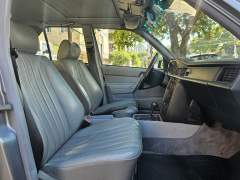 MERCEDES BENZ 190 E 1993, 6 cilindros, em ótimo estado imagem 12