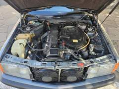 MERCEDES BENZ 190 E 1993, 6 cilindros, em ótimo estado imagem 17
