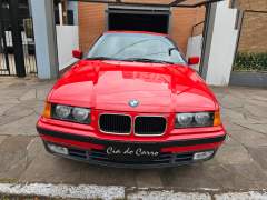 BMW 318i 1993, COM APENAS 43.000 MILHAS, CÂMBIO MANUAL, IMPECÁVEL ESTADO imagem 2
