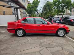 BMW 318i 1993, COM APENAS 43.000 MILHAS, CÂMBIO MANUAL, IMPECÁVEL ESTADO imagem 8