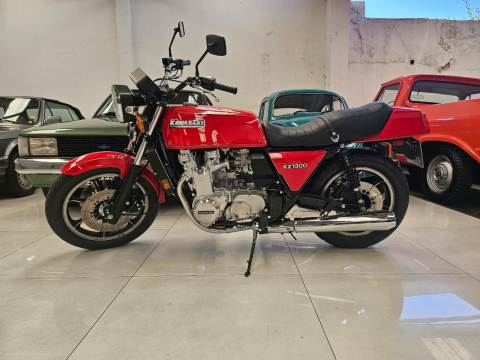 KAWASAKI KZ 1300 1979, 6 CILINDROS, EM EXCELENTE ESTADO