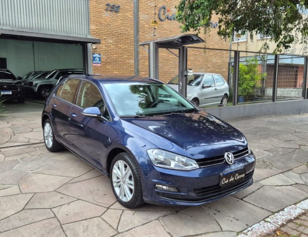 GOLF COMFORTLINE 1.0 TSI, CÂMBIO MANUAL 6 MARCHAS, IMPECÁVEL