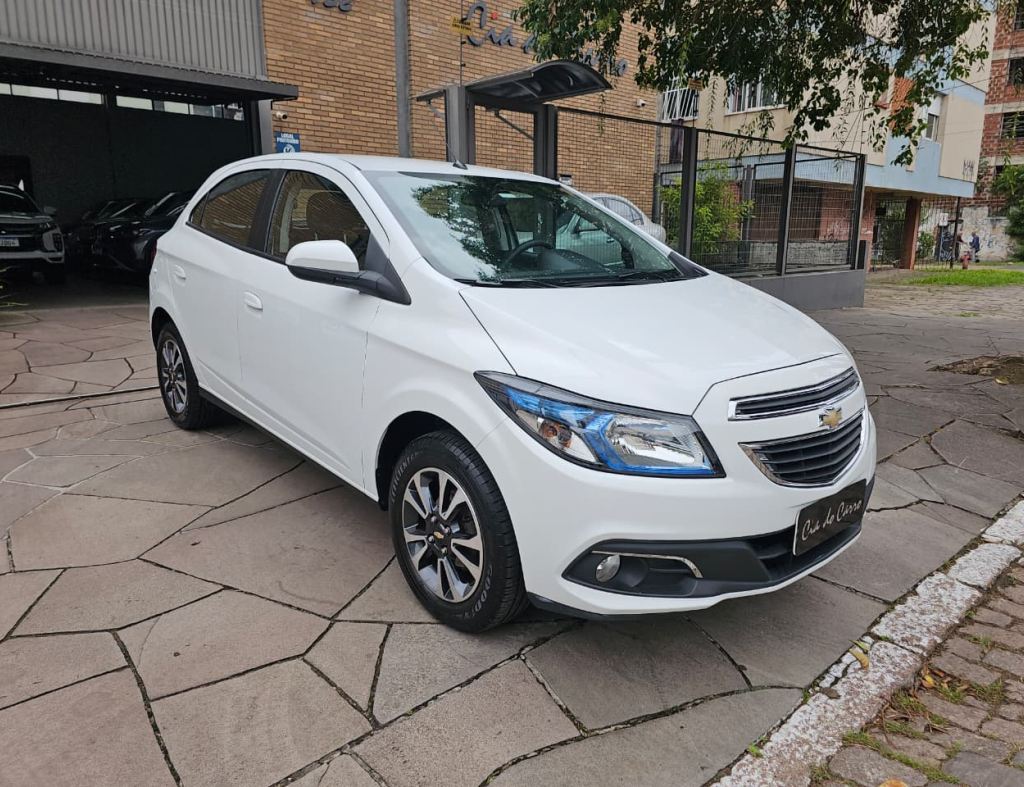 ONIX LTZ 1.4 2016, COM APENAS 71.000 KM, EM EXCELENTE ESTADO