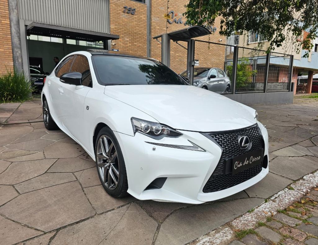 LEXUS IS250 F SPORT 2014, EM EXCELENTE ESTADO DE CONSERVAÇÃO