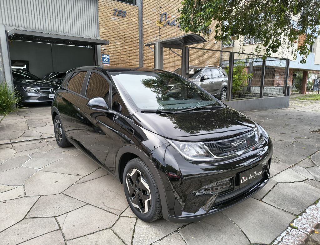 BYD DOLPHIN GS 95 CV (44,9 KWh) NA GARANTIA DE FÁBRICA ÚNICA DONA ANO 2024 COM APENAS 27.700 KM