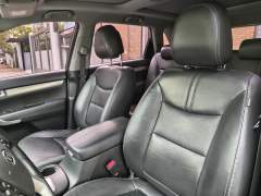 KIA SORENTO EX 3.5 AUTOMÁTICA 4X4 7 LUGARES REVISÕES NA CONCESSIONÁRIA ANO 2013 COM APENAS 98600 Km. imagem 11