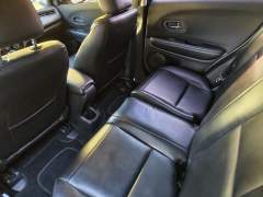 HONDA HR-V LX 1.8 AUTOMÁTICA BANCOS EM COURO MULTIMIDIA ANO 2016 COM APENAS 75.900 KM IMPECÁVEL imagem 10 HONDA HR-V LX 1.8 AUTOMÁTICA BANCOS EM COURO MULTIMIDIA ANO 2016 COM APENAS 75.900 KM IMPECÁVEL imagem 10