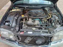 MERCEDES BENZ 280 S 1985, COM 93.000 KM ORIGINAIS, COMPLETA COM TETO SOLAR, ESTADO IMPECÁVEL, TODA ORIGINAL, NUNCA RESTAURADO COM PLACAS PRETAS imagem 12 MERCEDES BENZ 280 S 1985, COM 93.000 KM ORIGINAIS, COMPLETA COM TETO SOLAR, ESTADO IMPECÁVEL, TODA ORIGINAL, NUNCA RESTAURADO COM PLACAS PRETAS imagem 12