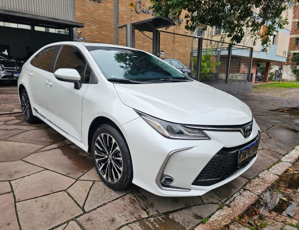 COROLLA ALTIS 2025, COM APENAS 7.000 KM, EM IMPECÁVEL ESTADO