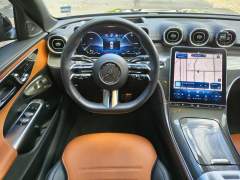 MERCEDES BENZ C 300 AMG LINE 9G-TRONIC HIBRIDA 2.0 TURBO VERSÃO TOPO DE LINHA UNICO DONO NA GARANTIA DE FÁBRICA IPVA 2026 PAGO imagem 12
