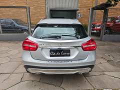 MERCEDES BENZ GLA200 2015, COM APENAS 55.000 KM, TODAS REVISÕES EM CONCESSIONÁRIA imagem 6