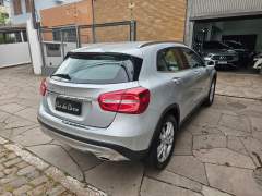 MERCEDES BENZ GLA200 2015, COM APENAS 55.000 KM, TODAS REVISÕES EM CONCESSIONÁRIA imagem 4