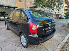 PICASSO GLX 1.6 MANUAL 2011, COM APENAS 49.000 KM, EM IMPECÁVEL ESTADO imagem 4