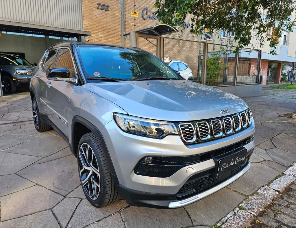 COMPASS LIMITED 2025, COM APENAS 7.000 KM, NA GARANTIA DE FÁBRICA