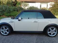 MINI COOPER S CABRIO 2011, COM 48.000 KM, EM ESTADO IMPECÁVEL imagem 5