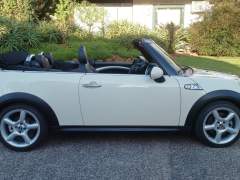 MINI COOPER S CABRIO 2011, COM 48.000 KM, EM ESTADO IMPECÁVEL imagem 12