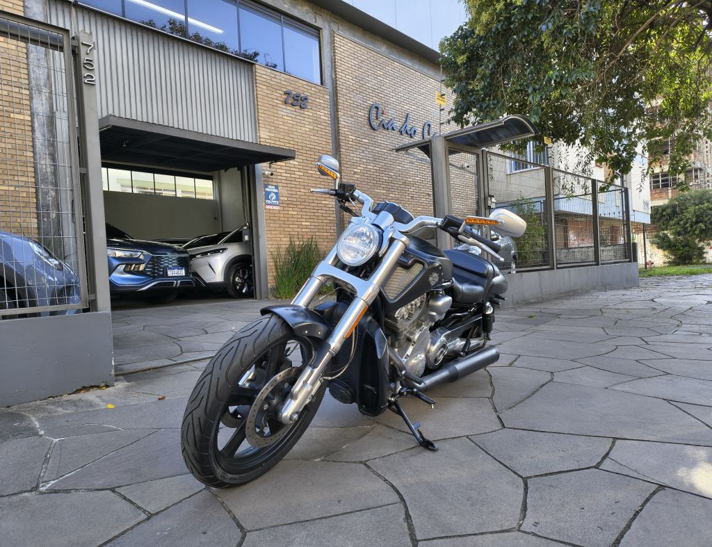 HARLEY DAVIDSON V - ROD 1250 CC MUSCLE VRSCF ANO 2016 COM APENAS 6.900 km IMPECÁVEL