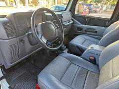 JEEP WRANGLER 1997, COM 53.000 KM ORIGINAIS, 2º DONO imagem 8 JEEP WRANGLER 1997, COM 53.000 KM ORIGINAIS, 2º DONO imagem 8
