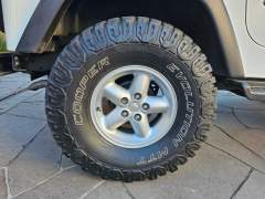 JEEP WRANGLER 1997, COM 53.000 KM ORIGINAIS, 2º DONO imagem 11 JEEP WRANGLER 1997, COM 53.000 KM ORIGINAIS, 2º DONO imagem 11