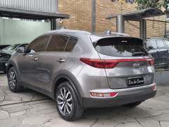 KIA SPORTAGE LX 2.0 AUTOMÁTICA BANCOS EM COURO ÚNICO DONO ANO 2018 COM APENAS 65.000 Km imagem 5 KIA SPORTAGE LX 2.0 AUTOMÁTICA BANCOS EM COURO ÚNICO DONO ANO 2018 COM APENAS 65.000 Km imagem 5