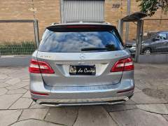 MERCEDES BENZ ML 350 V6 4 MATIC 2012, COM APENAS 125.000 KM imagem 6 MERCEDES BENZ ML 350 V6 4 MATIC 2012, COM APENAS 125.000 KM imagem 6