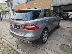 MERCEDES BENZ ML 350 V6 4 MATIC 2012, COM APENAS 125.000 KM imagem 7 MERCEDES BENZ ML 350 V6 4 MATIC 2012, COM APENAS 125.000 KM imagem 7