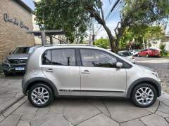 VOLKSWAGEN UP CROSS I-MOTION 1.0 FLEX 4 PORTAS AUTOMATIZADO IMPECÁVEL imagem 8