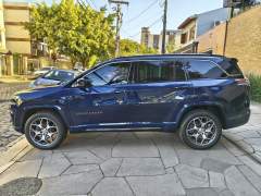JEEP COMMANDER OVERLAND 2.0 TD 380 7 LUGARES VERSÃO TOPO DE LINHA ÚNICO DONO REVISÕES NA CONCESSIONÁRIA ANO 2022 COM APENAS 49.000 KM imagem 4 JEEP COMMANDER OVERLAND 2.0 TD 380 7 LUGARES VERSÃO TOPO DE LINHA ÚNICO DONO REVISÕES NA CONCESSIONÁRIA ANO 2022 COM APENAS 49.000 KM imagem 4