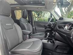 JEEP RENEGADE WILLYS 2026, 4X4 FLEX, COM APENAS 8.000 KM, TETO SOLAR, NA GARANTIA DE FÁBRICA imagem 13
