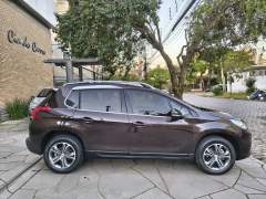 PEUGEOT 2008 GRIFFE 1.6 FLEX AUTOMÁTICA ÚNICO DONO ANO 2017 COM APENAS 54.180 Km imagem 8