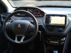 PEUGEOT 2008 GRIFFE 1.6 FLEX AUTOMÁTICA ÚNICO DONO ANO 2017 COM APENAS 54.180 Km imagem 13