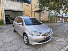 TOYOTA ETIOS HB XS AUTOMÁTICO SEGUNDO DONO imagem 1 TOYOTA ETIOS HB XS AUTOMÁTICO SEGUNDO DONO imagem 1