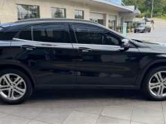 MERCEDES GLA 200 2017, COM 78.000 KM, BLINDAGEM AXXO NÍVEL IIIA, EM PERFEITO ESTADO DE CONSERVAÇÃO imagem 4