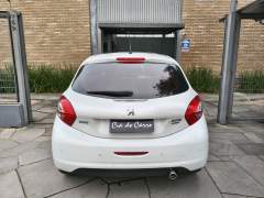 PEUGEOT 208 1.6 GRIFFE AUTOMÁTICO TETO PANORÂMICO imagem 6