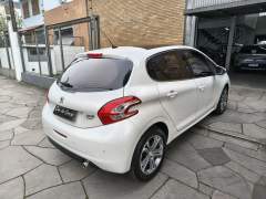 PEUGEOT 208 1.6 GRIFFE AUTOMÁTICO TETO PANORÂMICO imagem 7