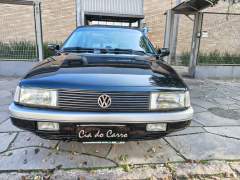 Santana 2000 Sport 1993, placas pretas, com ar condicionado e direção hidráulica, excelente estado imagem 2
