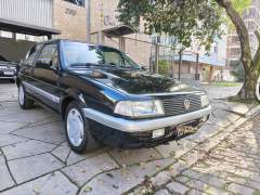 Santana 2000 Sport 1993, placas pretas, com ar condicionado e direção hidráulica, excelente estado imagem 1
